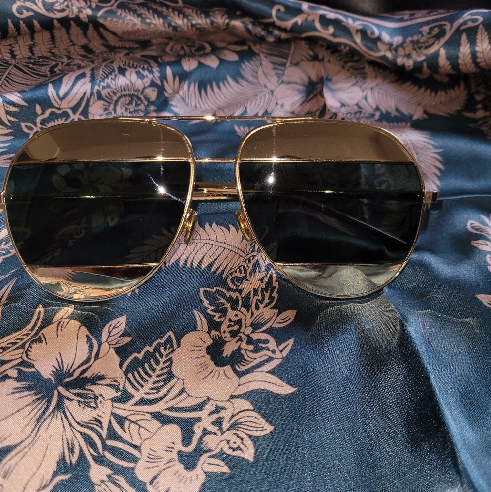 Great Condition Christian Dior Split Sunglasses - image 1